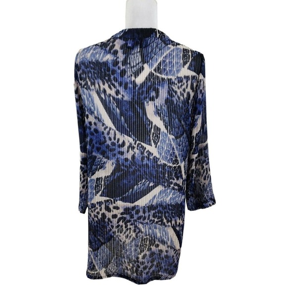 Travelers by Chico's ~Woman Size 2 (Large) ~Multicolor Print Button Front Top - Picture 12 of 12